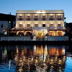 https://chris-hotel.kefaloniahotels.net